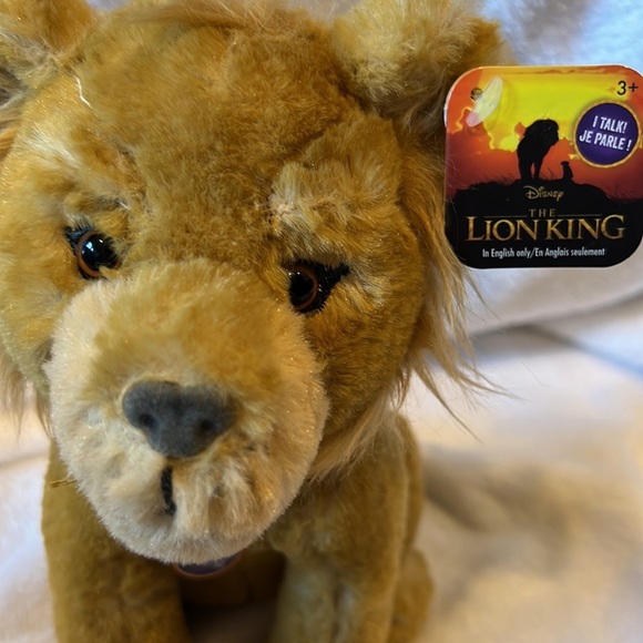Lion king stuffed animal Talks NWT - Picture 2 of 6